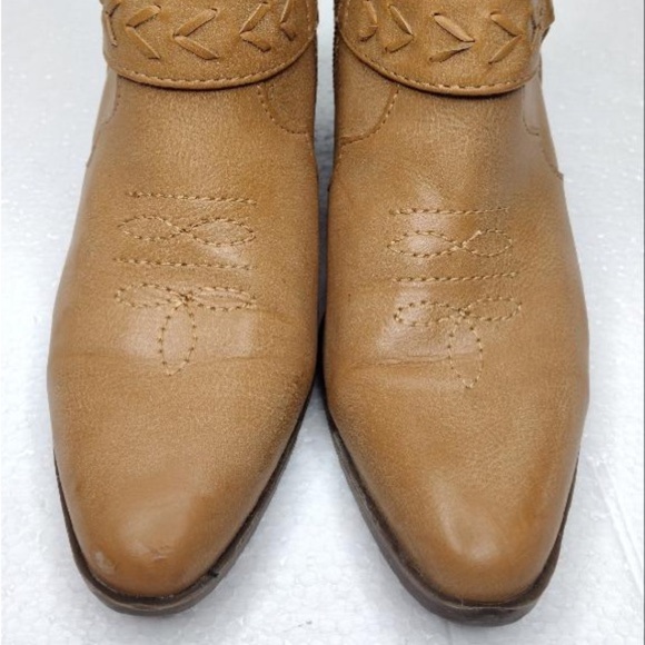 Frye and Co. Boho Embroidered Faux Leather Palma Stacked Heel Booties - Picture 13 of 16